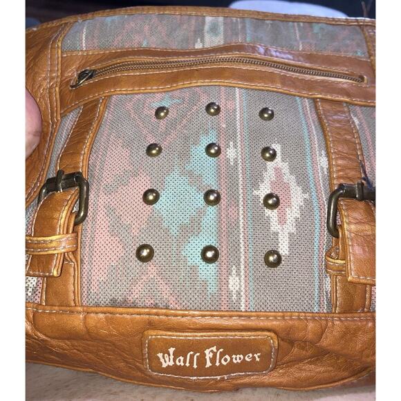 Wall Flower Southwestern Design Crossbody Purse Brown Shoulder Strap Medium - Picture 11 of 11